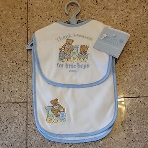💕FREE WITH Bundle* NEW BABY ESSENTIALS ONE SIZE Bib and Burp Cloth Set